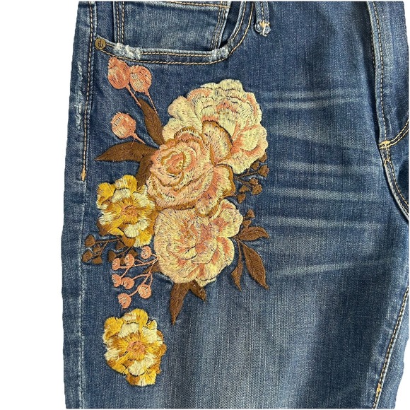 Driftwood Anthropologie Eva Floral Embroidered Mid Rise Stretch Flare Jeans 31 - Picture 8 of 12